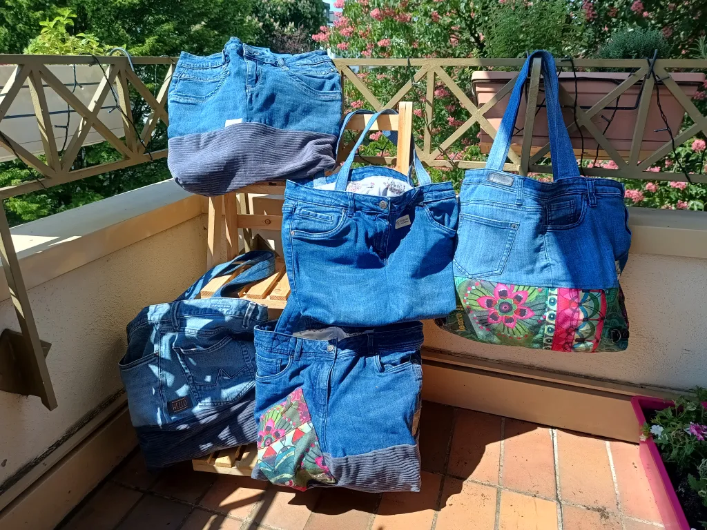 Blaues Taschenwunder